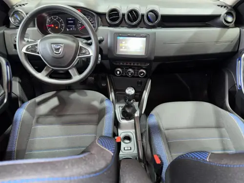 Dacia Duster TCE 130 15 ANS - Photo 11