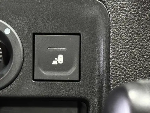 Dacia Duster TCE 130 15 ANS - Photo 22