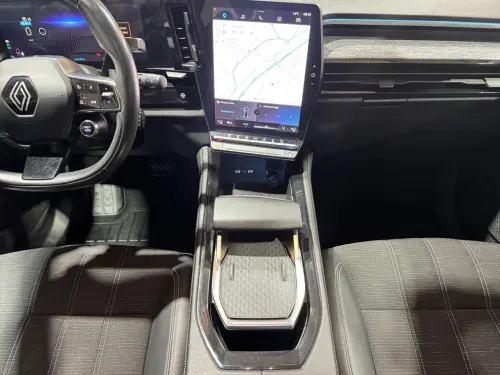 Renault Austral E-Tech hybrid 200 Techno - Photo 14
