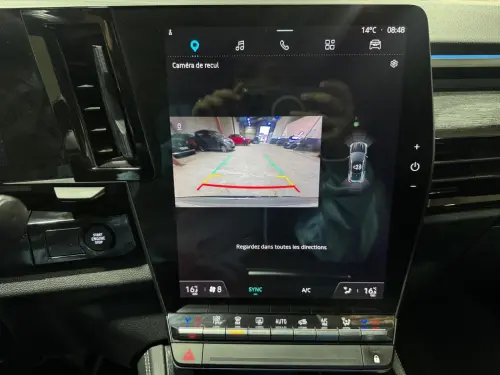 Renault Austral E-Tech hybrid 200 Techno - Photo 20