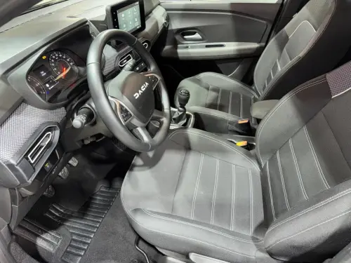 Dacia Sandero TCe 90 GSR2 Journey - Photo 9