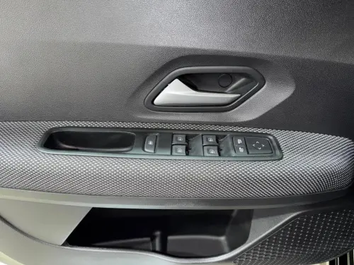 Dacia Sandero TCe 90 GSR2 Journey - Photo 10
