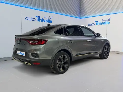 Renault Arkana E-Tech hybride 145 - 22 Engineered - Photo 4