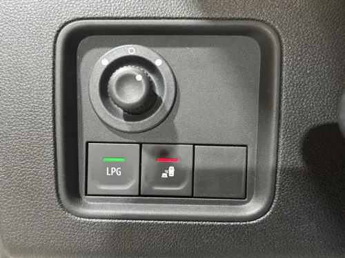 Dacia Duster ECO-G 100 4X2 PRESTIGE - Photo 22