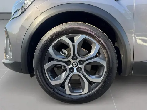 Renault Captur E-Tech full hybrid 145 Techno fast track - Photo 8