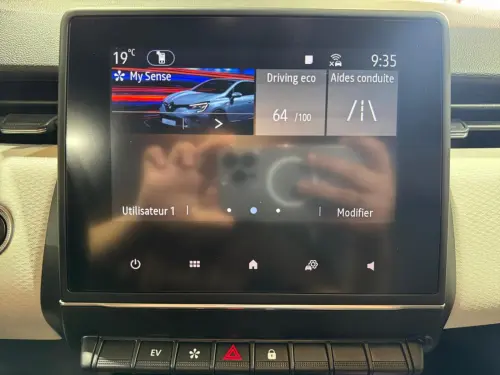 Renault Clio Clio E-Tech full hybrid 145 Techno - Photo 20