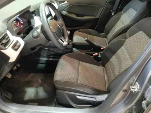 Renault Clio Clio TCe 90 Evolution - Photo 9