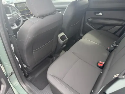 Dacia Duster Mild Hybrid 130 4x4 Extreme - Photo 24