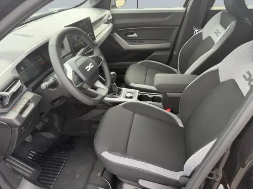 Dacia Duster Mild Hybrid 130 4x4 Journey - Photo 9