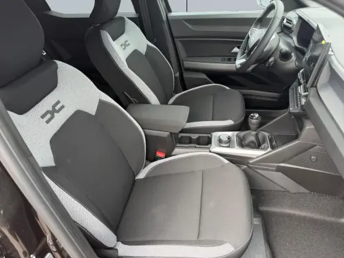 Dacia Duster Mild Hybrid 130 4x4 Journey - Photo 16