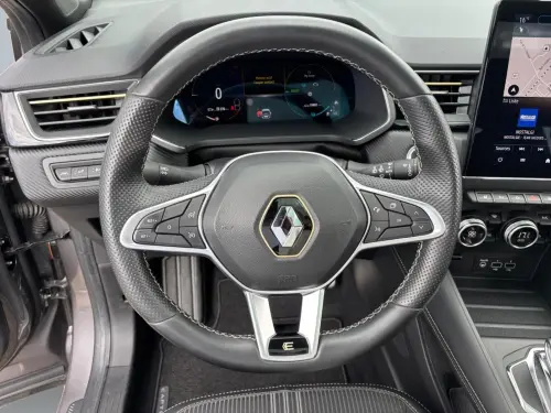 Renault Captur E-Tech full hybrid 145 Engineered - Photo 12