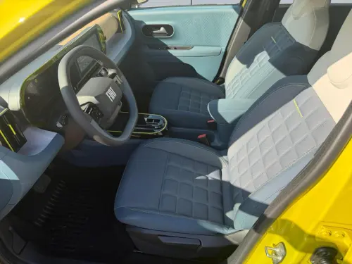 Fiat Panda Grande Panda T-Gen 3 1.2 Hybrid Turbo 110 ch eDCT6 La Prima - Photo 9