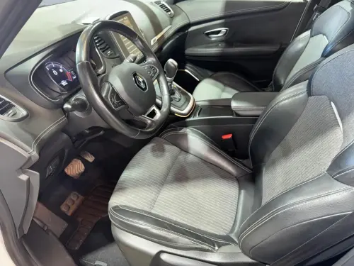 Renault Grand Scenic Grand Scenic TCe 140 FAP EDC Intens - Photo 9