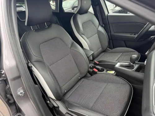 Renault Captur E-Tech full hybrid 145 Techno fast track - Photo 23