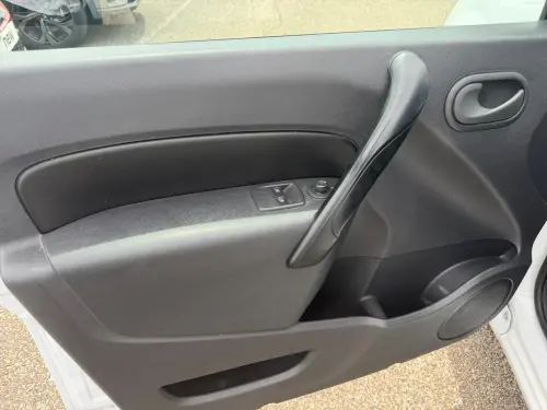 Renault Kangoo BLUE DCI 115 EXTRA R-LINK - Photo 10