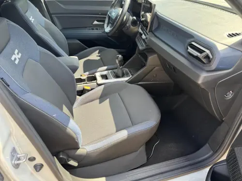 Dacia Duster ECO-G 100 Journey - Photo 16