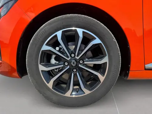 Renault Clio Clio E-Tech full hybrid 145 Techno - Photo 8