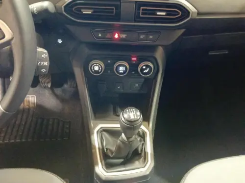 Dacia Sandero ECO-G 100 Stepway Extreme + - Photo 14