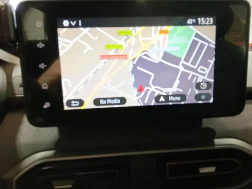 Dacia Sandero ECO-G 100 Stepway Extreme + - Photo 20