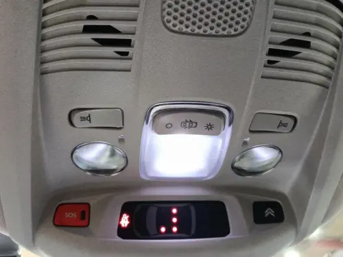 Citroën C5 C5 Aircross Hybride Rechargeable 225 S&S e-EAT8 Shine - Photo 23