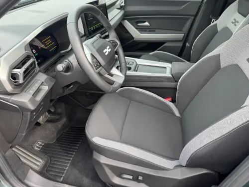 Dacia Bigster Bigster Hybrid 155 Journey - Photo 9