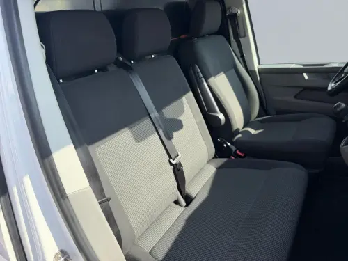 Volkswagen transporter L1H1 2.0 TDI 150 BVM6 BUSINESS - Photo 17