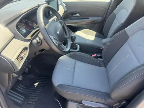 Dacia Jogger ECO-G 100 7 places Extreme + - Photo 9