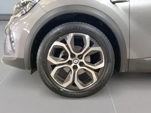 Renault Captur mild hybrid 140 Techno - Photo 8