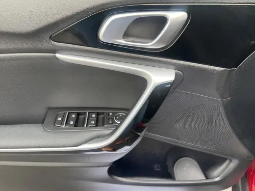 Kia Xceed 1.6l CRDi 136 ch DCT7 ISG Design - Photo 10