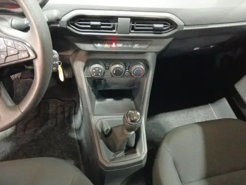 Dacia Sandero SCe 65 Essentiel - Photo 14