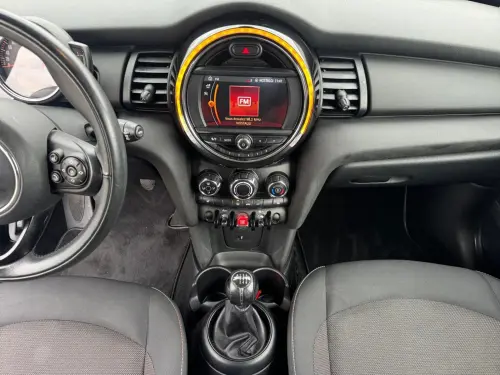 Mini Cooper Hatch 3 Portes One 102 ch Basic - Photo 14
