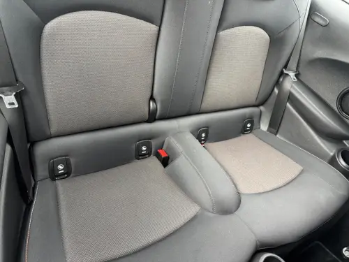 Mini Cooper Hatch 3 Portes One 102 ch Basic - Photo 17