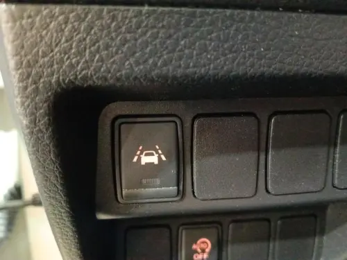 Nissan Qashqai 1.5 dCi 110 Tekna+ - Photo 22