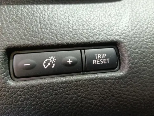 Nissan Qashqai 1.5 dCi 110 Tekna+ - Photo 23