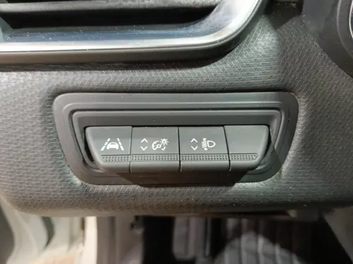 Renault Clio Clio TCe 100 Intens - Photo 23