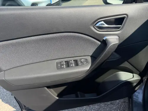 Renault Captur E-Tech full hybrid 160 ch Techno - Photo 10
