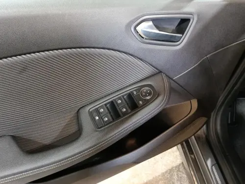 Renault Clio Clio E-Tech full hybrid 145 Engineered - Photo 10