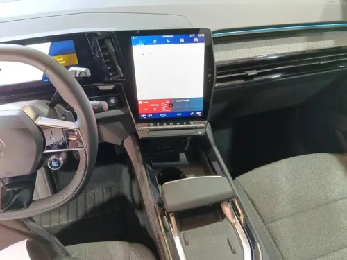 Renault Austral full hybrid E-Tech 200 ch Techno - Photo 14