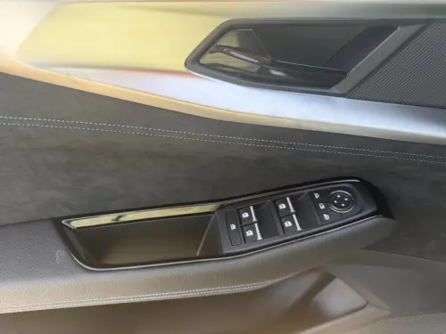 Renault Austral full hybrid E-Tech 200 ch Esprit Alpine - Photo 10