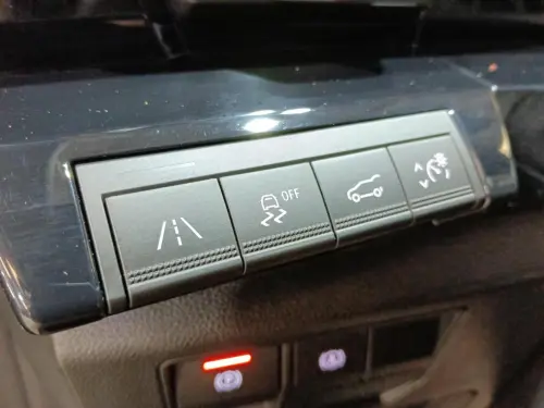 Renault Austral E-Tech hybrid 200 Techno - Photo 22
