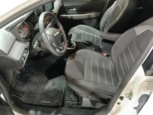 Dacia Sandero SCe 65 Expression - Photo 9