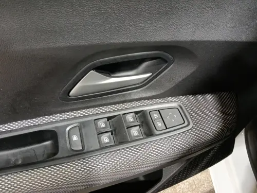 Dacia Sandero TCe 90 Expression - Photo 10