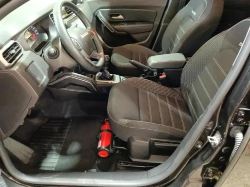 Dacia Duster TCe 130 4x2 Journey - Photo 9