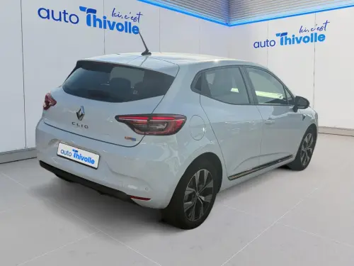 Renault Clio Clio E-Tech 140 - 21N Limited - Photo 4