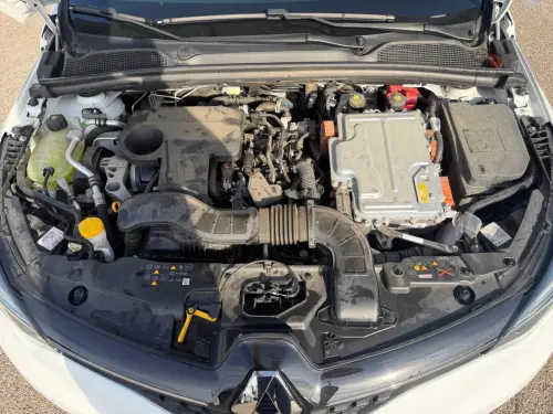 Renault Clio Clio E-Tech 140 - 21N Limited - Photo 19