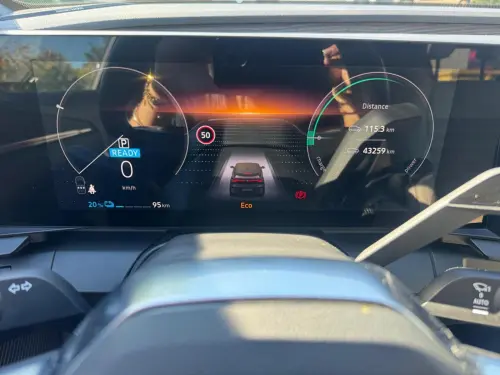 Renault Megane E-Tech Megane E-Tech EV60 220 ch super charge Iconic - Photo 13