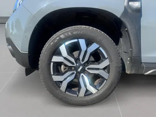 Dacia Duster ECO-G 100 4x2 Journey + - Photo 8