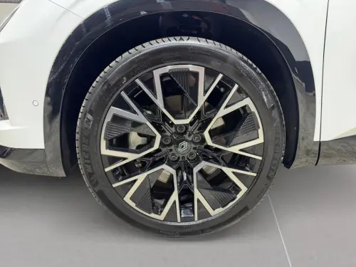 Renault Austral full hybrid E-Tech 200 ch Esprit Alpine - Photo 8