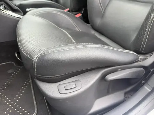 Renault Clio Clio IV TCe 120 SL Iconic EDC - Photo 23