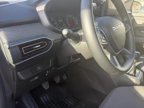 Dacia Sandero ECO-G 100 Stepway Expression - Photo 23